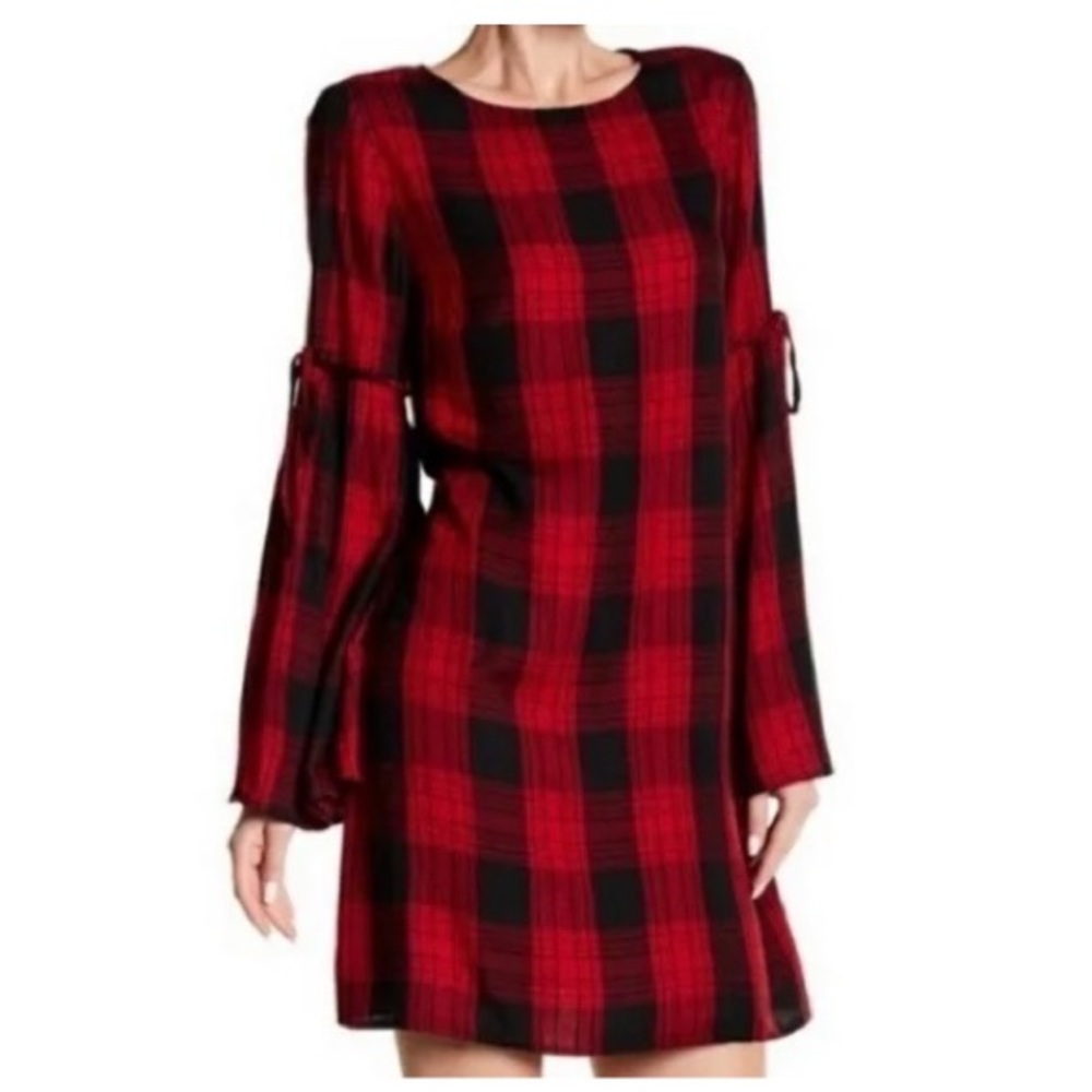 BEACHLUNCHLOUNGE Taya Red and Black Buffalo Plaid Bell Sleeve Dress Large L